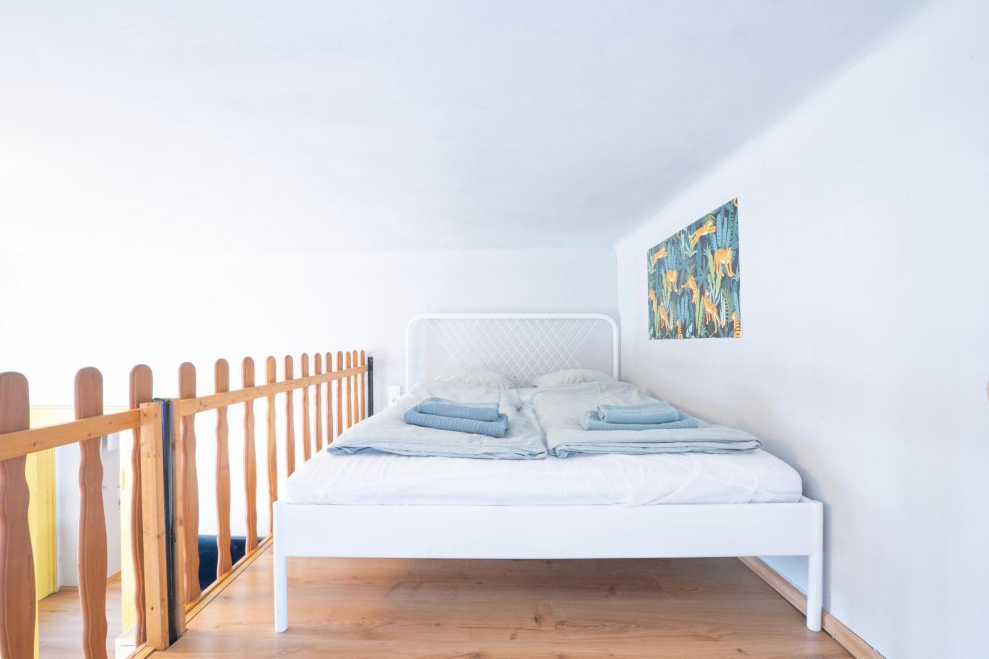 Klau10 Studio Apartment In Party District. Budapest Luaran gambar